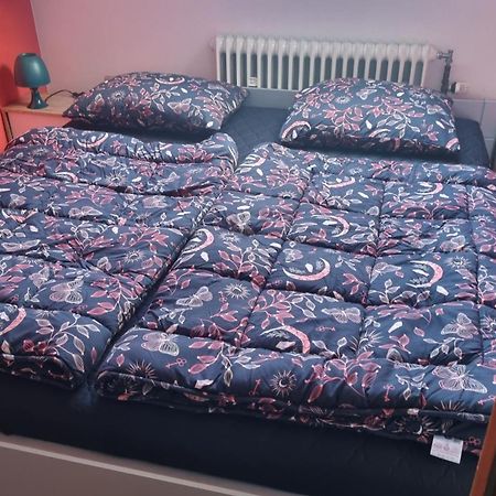 Gemuetliche Zimmer Im Einfamilienhaus Köln Eksteriør bilde