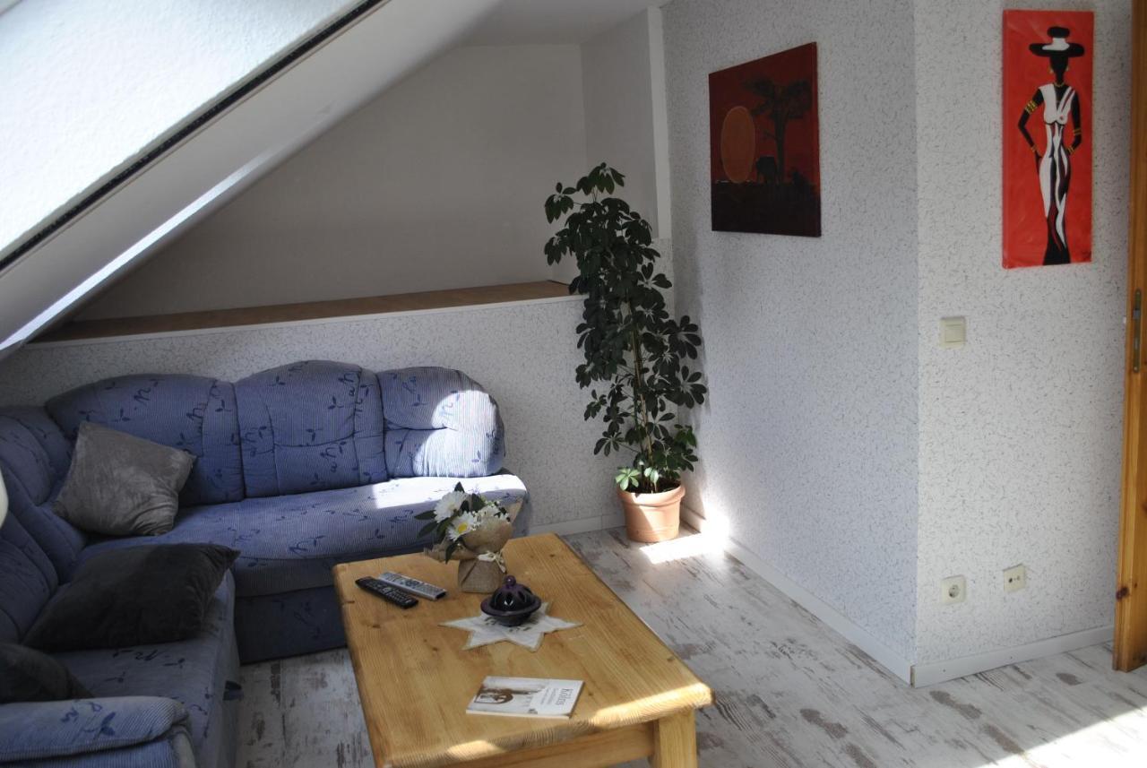 Gemuetliche Zimmer Im Einfamilienhaus Köln Eksteriør bilde